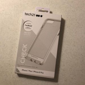 Tech 21 iPhone 7/8 Plus case